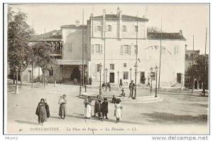 11-Costantine-Algerie Francaise-La Place de Palais -La Division-Animé-v.1906 x Paris-Timbre 5c. France.