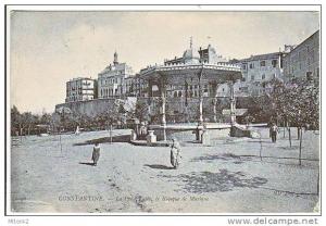 13-Costantine-Algerie Francaise-La Place Valée, le Kiosque de Musique-Animé-v.1906 x Paris-Timbre 5c. France.