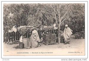 CONSTANTINE - MARCHANDS DE FIGUES DE BARBARIE