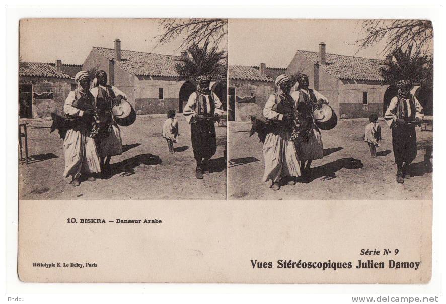 Algérie   BISKRA   Danseur arabe       cpa stéréoscopique