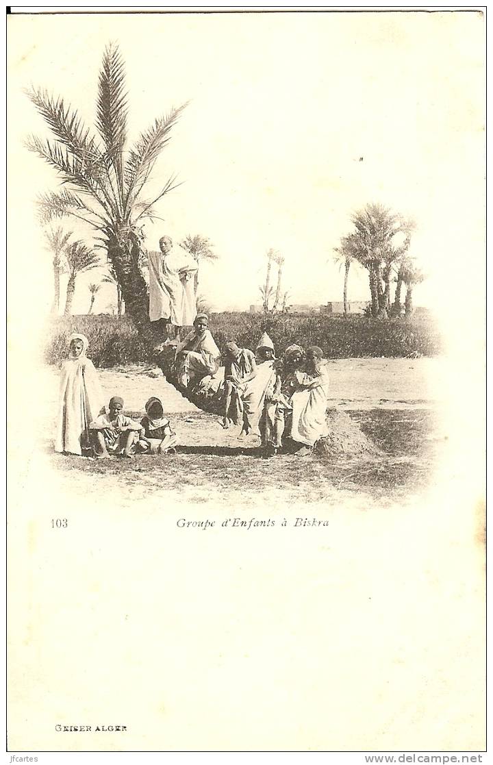 ALGERIE * BISKRA - Groupe d'Enfants à Biskra