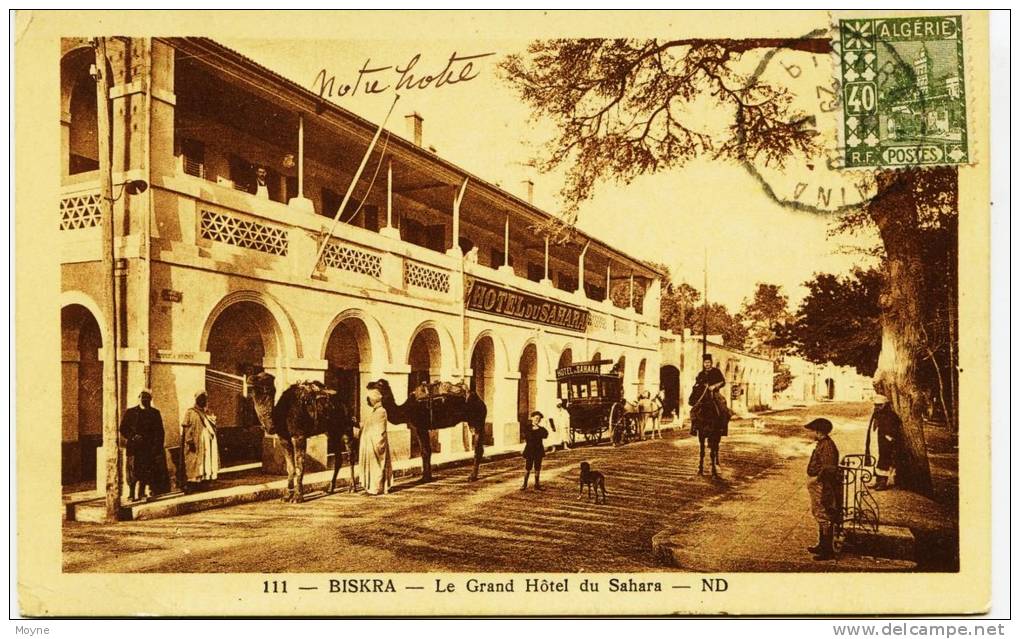 11 - 3267 - Algérie  -  BISKRA -  LE GRAND HOTEL DU SAHARA   - Attelage  Cavaliers   1931