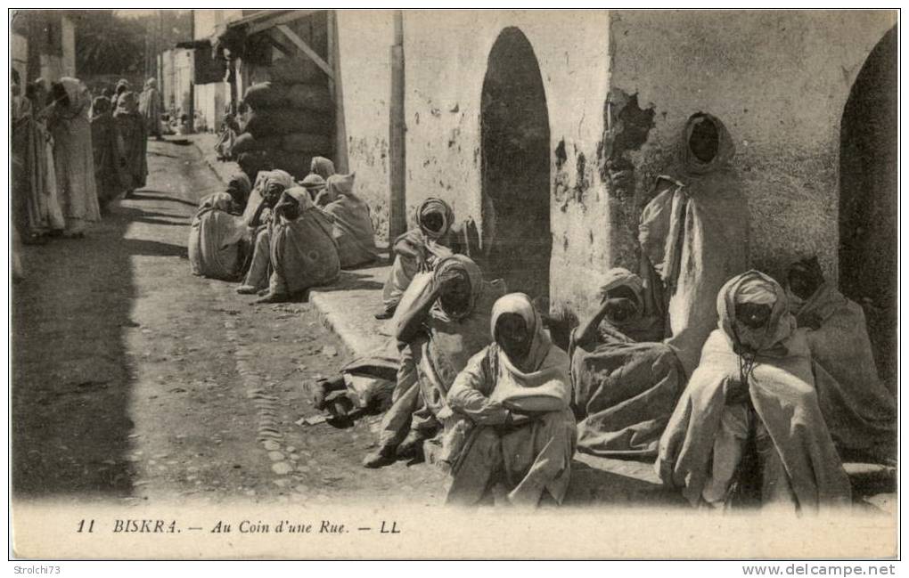 Biskra - Au coin d une Rue