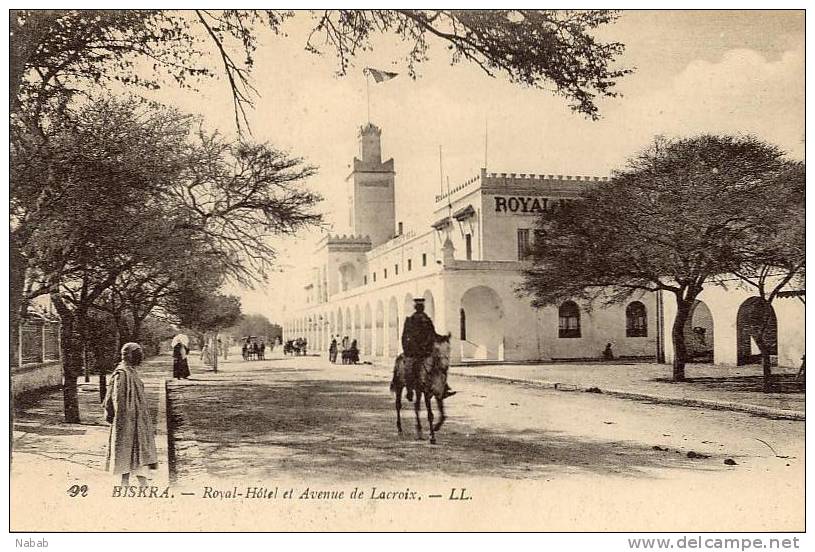 NK-BI 039-Algérie-Biskra-Le Royal Hôtel et Av. de Lacroix-Police Monté-L.L.