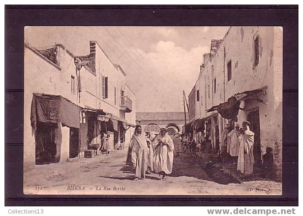 ALGERIE - Biskra - la rue Berthe