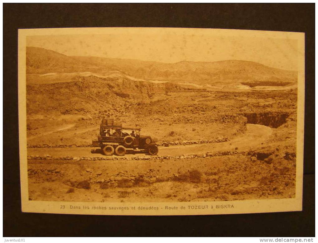 CPA ALGERIE-Dans les roches sauvages et dénudées-Route de Tozeur à Biskra