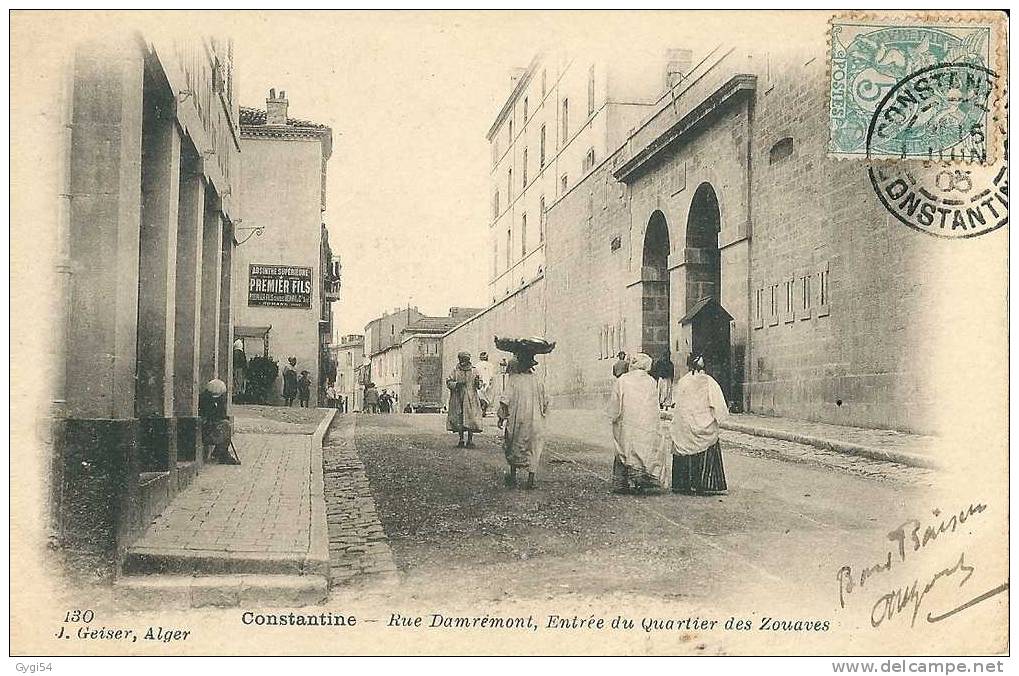 CPA 1905 ALGERIE CONSTANTINE  RUE DAMREMONT ENTREE DU QUARTIER DES ZOUAVES