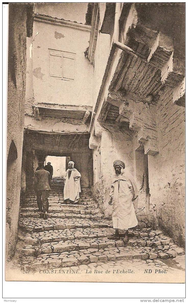 ref7048  LA RUE DE L'ECHELLE