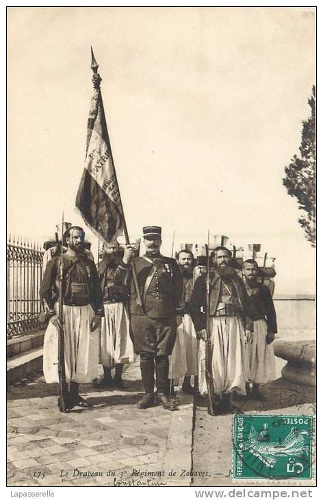 Constantine  Le Drapeau du 3ème régiment de Zouaves ( au Tombeau des Braves )