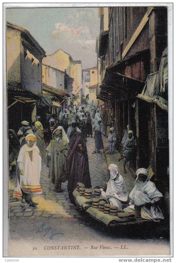 30,CONSTANTINE, Rue Vieux, trés belle Animation