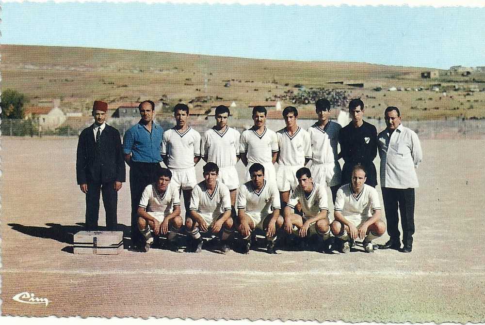 Algérie - CONSTANTINE -  EQUIPE DE FOOTBALL du CLUB du M.O.C. années 60/70 BAKHTI à ORAN - éditeur SPADEM  -  CIMCOLOR