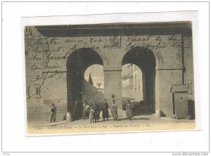 CONTANTINE_La porte de la Casbah_Caserne des Zouaves