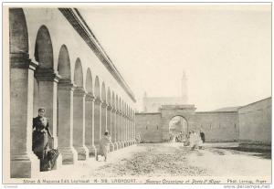 Algérie Laghouat Avenue Cassaigne et porte d´Alger Ed Sénac & Mazacca Dos simple   (655)