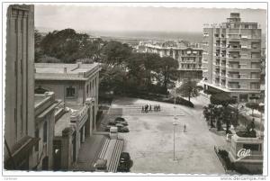 Algérie,MOSTAGANEM,la place de l´hotel de ville,époque coloniale,rare,afrique