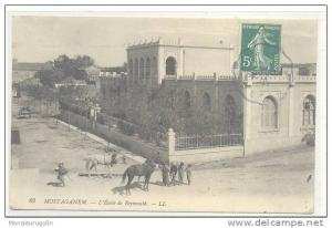 ALGERIE )) MOSTAGANEM  - L'cole de Beymouth  LL 69   ANIMEE