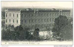 ALGERIE - MOSTAGANEM - MILITAIRE - CASERNE des TIRAILLEURS - LL 28