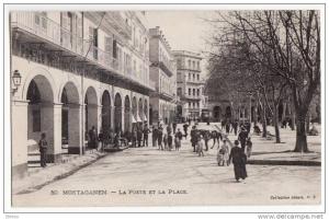 Algérie  MOSTAGANEM   La poste et la place