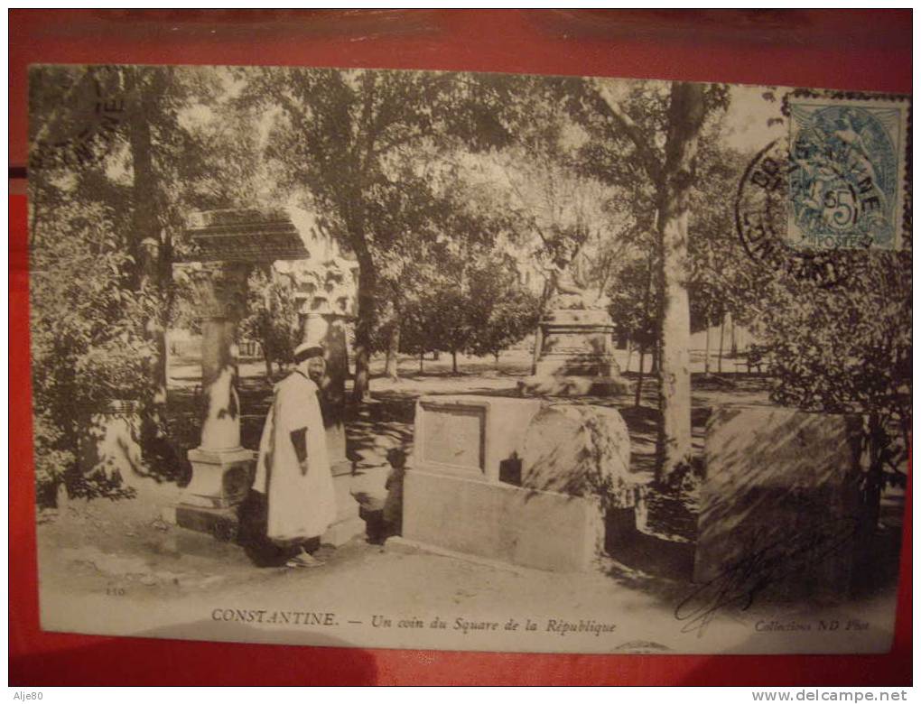 Constantine Un coin du square de la République