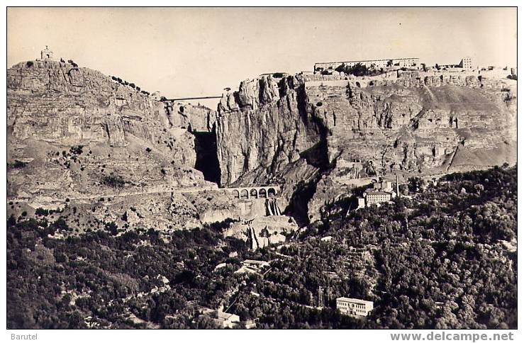 CONSTANTINE (Algérie) - Le Nid d´Aigle