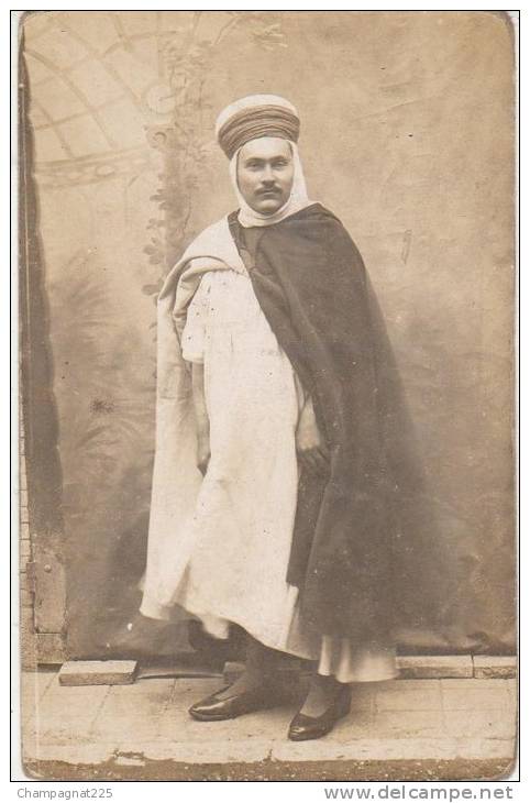 CPA PHOTO ALGERIE CONSTANTINE Arabe en Costume 1913 Rare