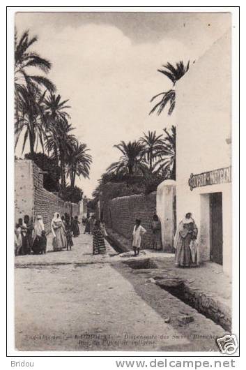 Algérie   LAGHOUAT   Rue de l´ouvroir indigène - Dispensaire des soeurs blanches