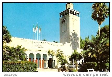 4036. LAGHOUAT. LA SOUS-PREFECTURE.