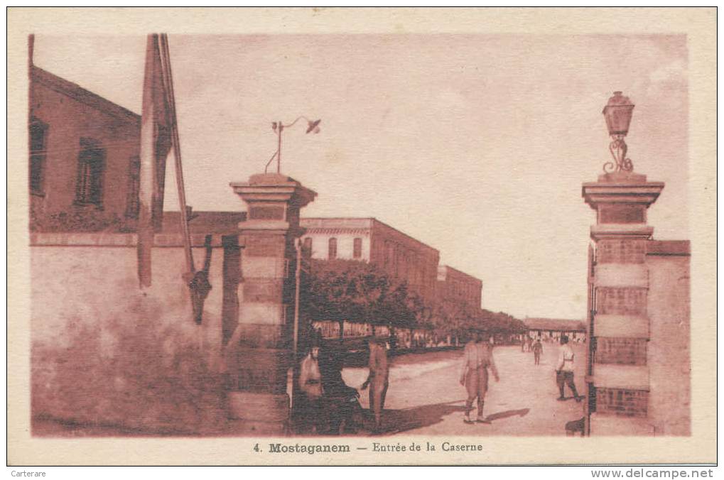 AFRIQUE DU NORD,Algérie,ex colonie française,MOSTAGANEM,la caserne,porte d´entrée,photo albert,rare
