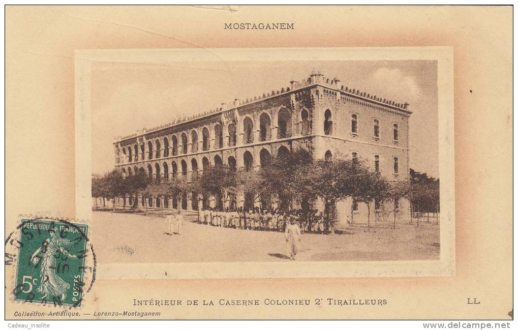 Algérie - Mostaganem (arabe???????) - Intérieur de la Caserne Colonieu 2é Tirailleurs