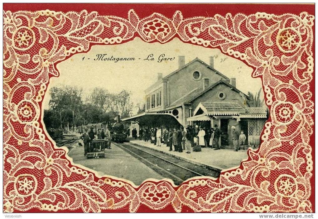 MOSTAGANEM = LA GARE
