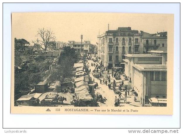 LP48  Algeria, Mostaganem, Vue sur le Marche et la Poste, postcard