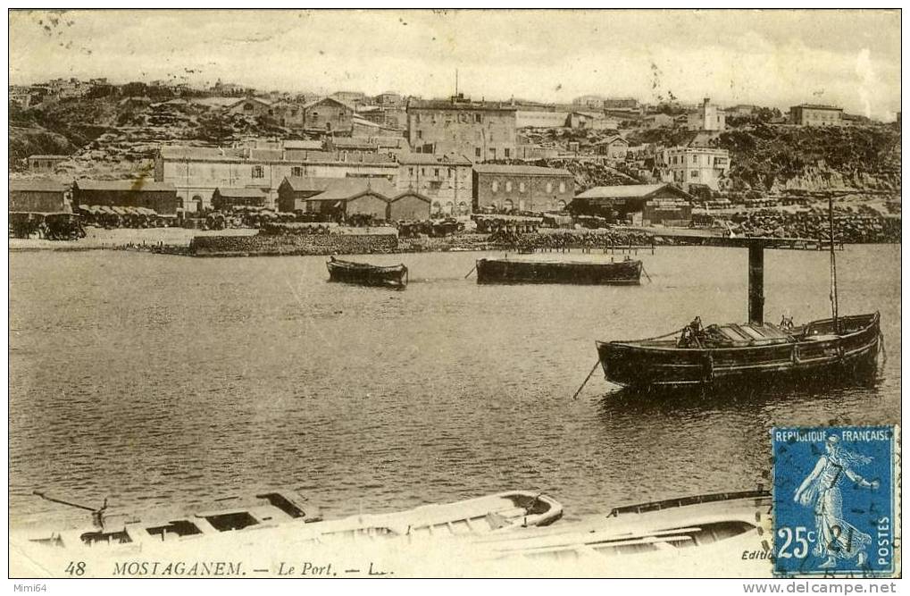 ALGERIE . MOSTAGANEM .  LE PORT . ( BATEAUX )