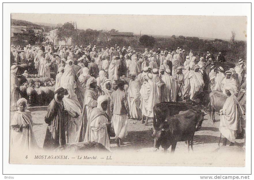 Algérie  MOSTAGANEM   Le marché