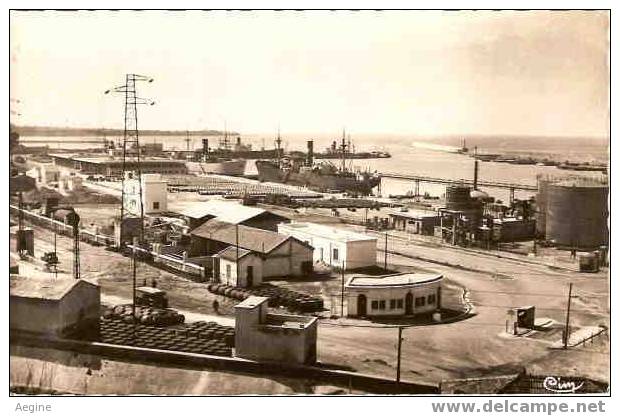 ALGERIE- ref no 420- mostaganem - le port  - bon etat