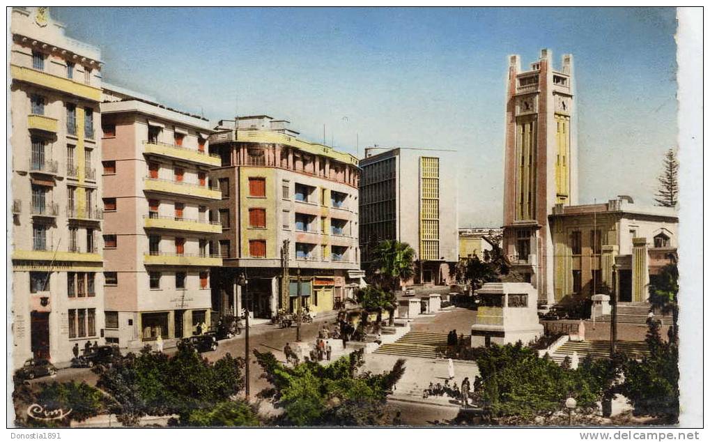 ALGERIE Mostaganem vue prise du square Queyrat 9x14 dentelée , glaçée , écrite non timbrée