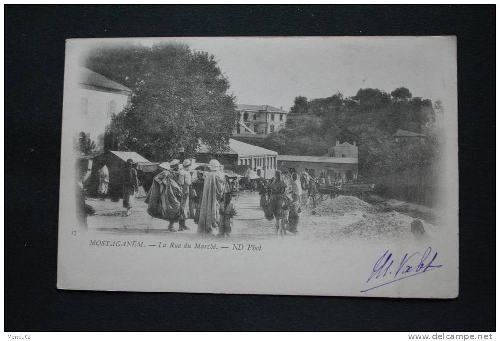 Mostaganem La Rue du Marché