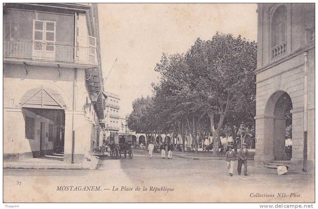 ¤¤  -   37   -  MOSTAGANEM    -   La place de la République    -  ¤¤