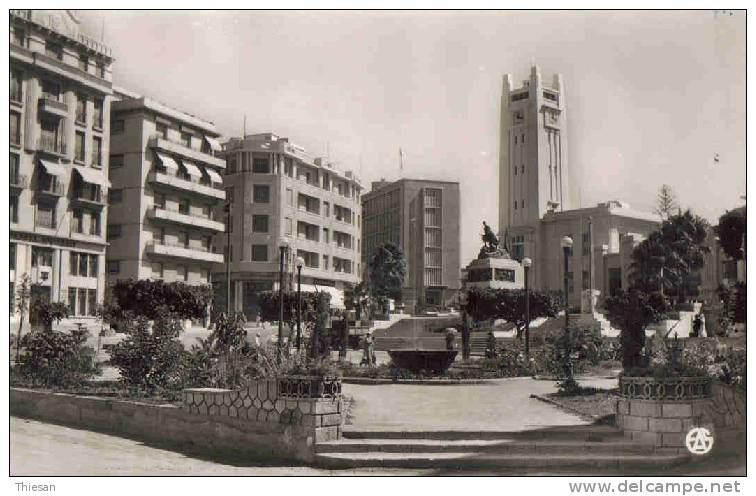 Algérie. Mostaganem. Carrefour de l'Hotel de Ville ( CPSM Sirecky 29 ).