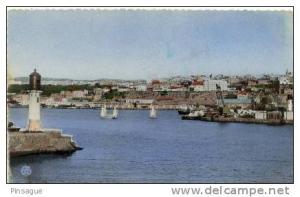 MOSTAGANEM - l'Entrée du Port et la Ville