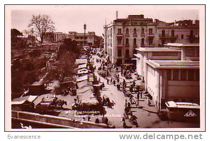 MOSTAGANEM LE MARCHE ET LA POSTE REF3978