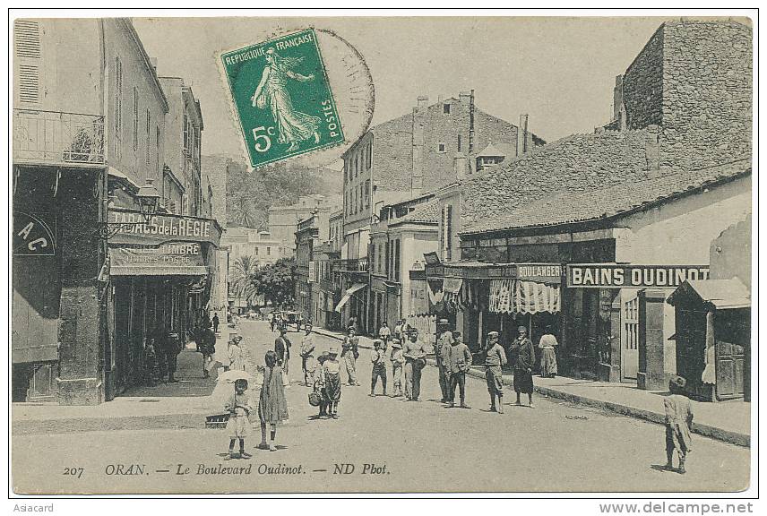 Oran Le Boulevard Oudinot (Duc de Reggio né a Bar le Duc )Bains, Boulangerie, Tabac Timbres