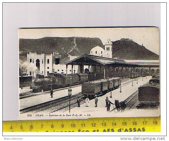 Algérie.Oran l'intérieur de la gare PLM