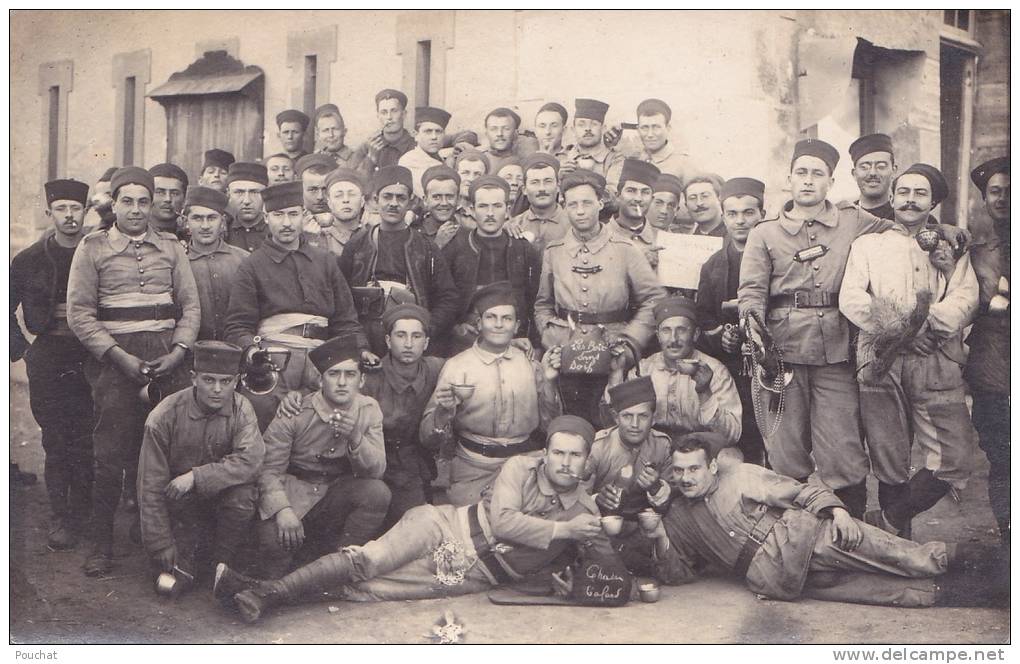 Oran.- (Agérie) Carte Photo  Souvenir du 3 Février 1925  1° Garde montée au poste de la caserne Neuve