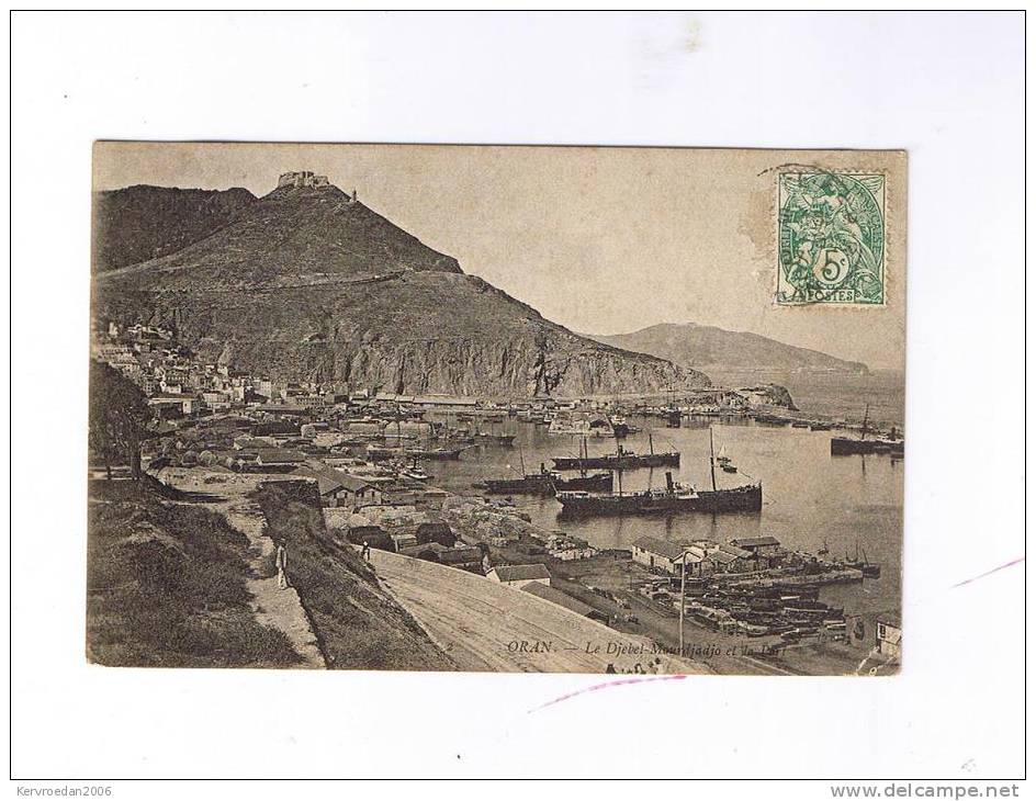 ORAN....LE DJEBEL  MOURDJADJOET LA PORT.............