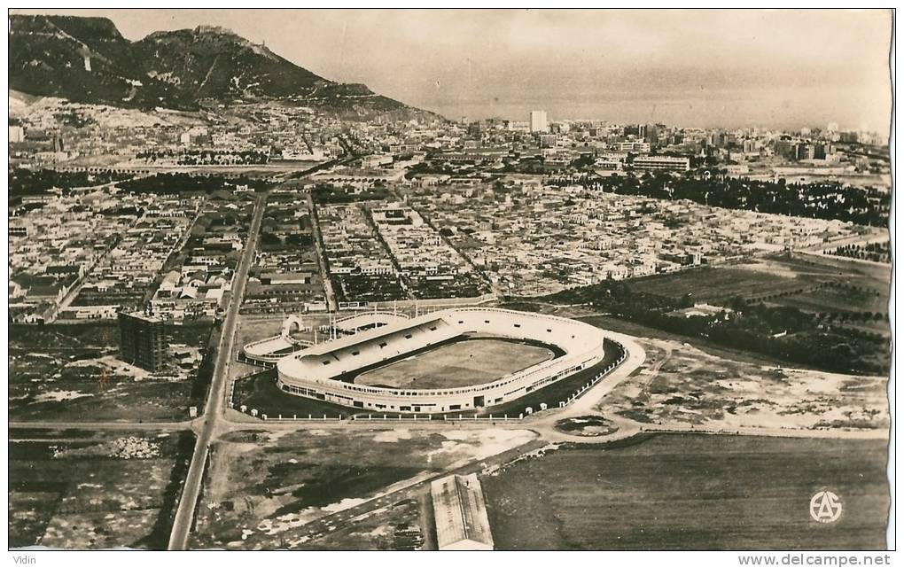 ORAN STADE DE FOOTBALL