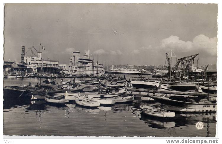 ORAN - PORT de pêche - Capitainerie