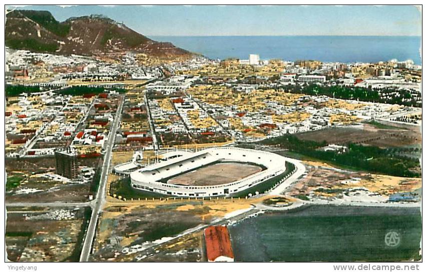 ALGERIE.ORAN.VUE GENERALE ET LE STADE.CPSM