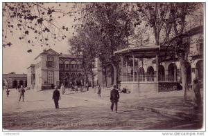Algérie - Setif - L´Hôtel de ville et le kiosque de musique