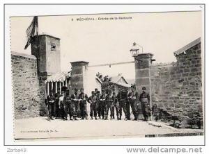 MECHERIA Belle animation à l'entrée de la Redoute