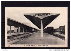 ALGERIE Sidi Bel Abbes Gare, Intérieur, Train à Quai, ed EPA 9, 193?