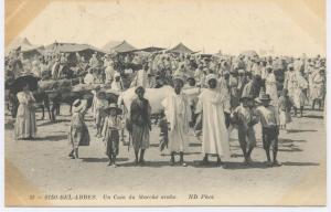 ALGERIE Sidi Bel Abbes Un coin du marché Arabe GROSSE ANIMATION